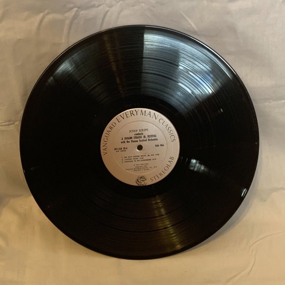 A Strauss Concert (Vinyl, 1963) Vanguard Everyman Classics SRV 268 VG+ LP Record - Picture 4 of 11